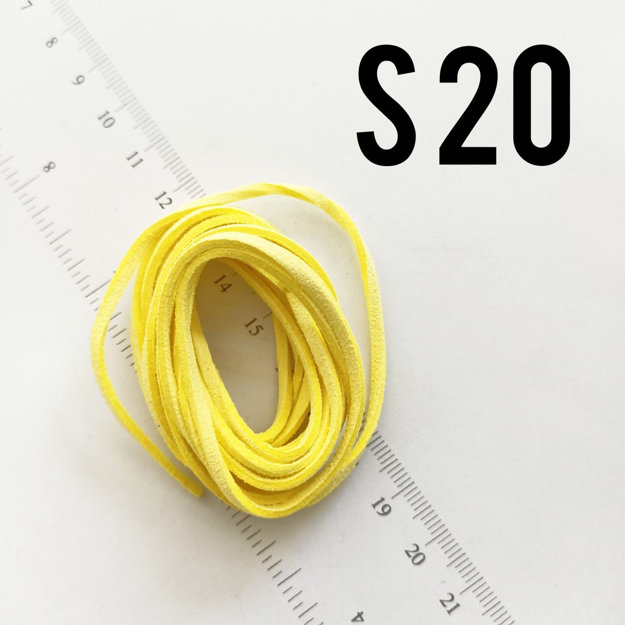 S20 Açık Sarı Süet ip