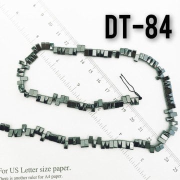 DT-084 Piramit Half Tila Kesim Orjinal (Antrasit) Renk Hematit 6 x 3 mm
