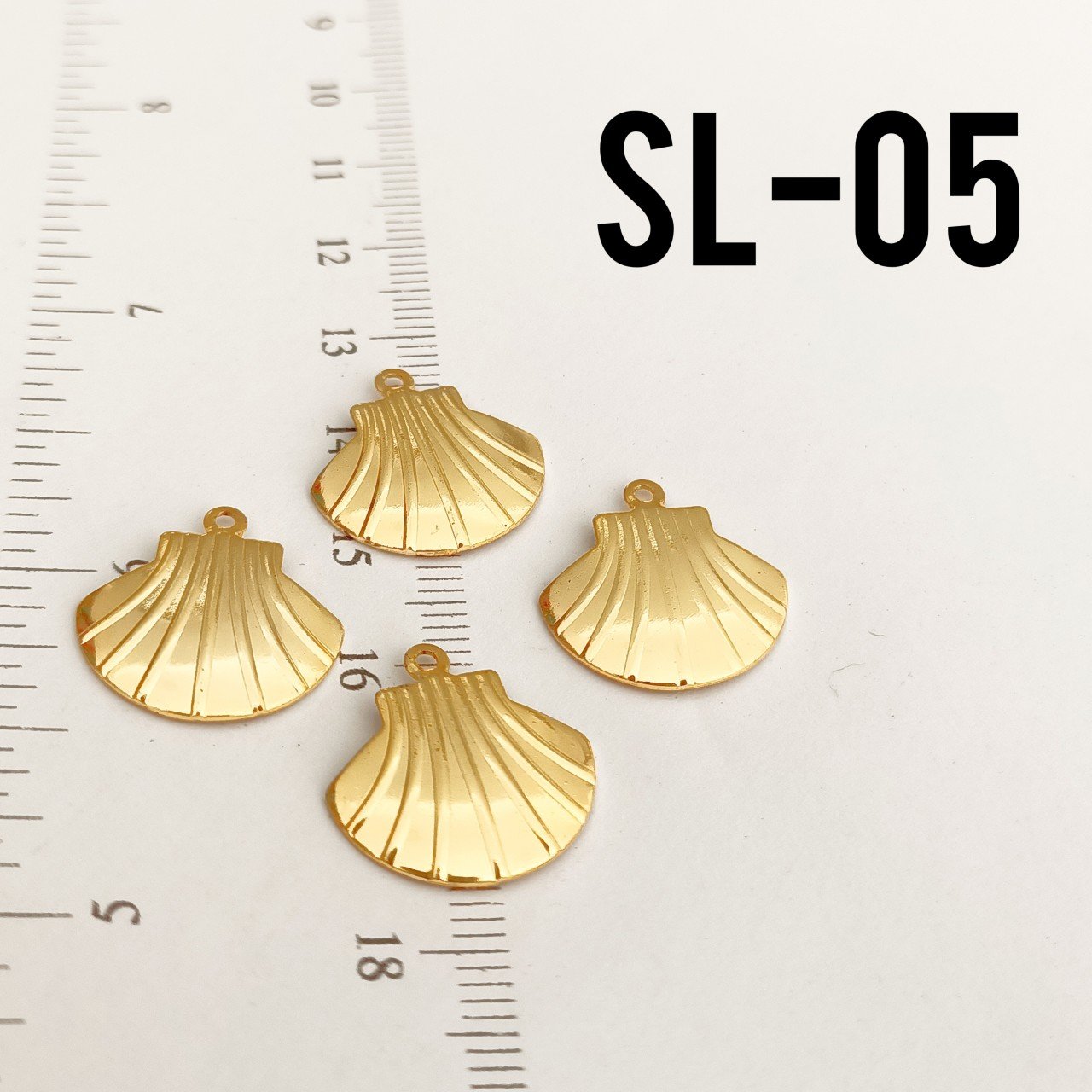 SL-05 Altın Kaplama İstiridye Sallantı