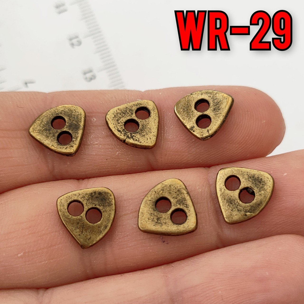 Wr-29 Antik Renk Üçgen Wrap Düğmesi 10 mm