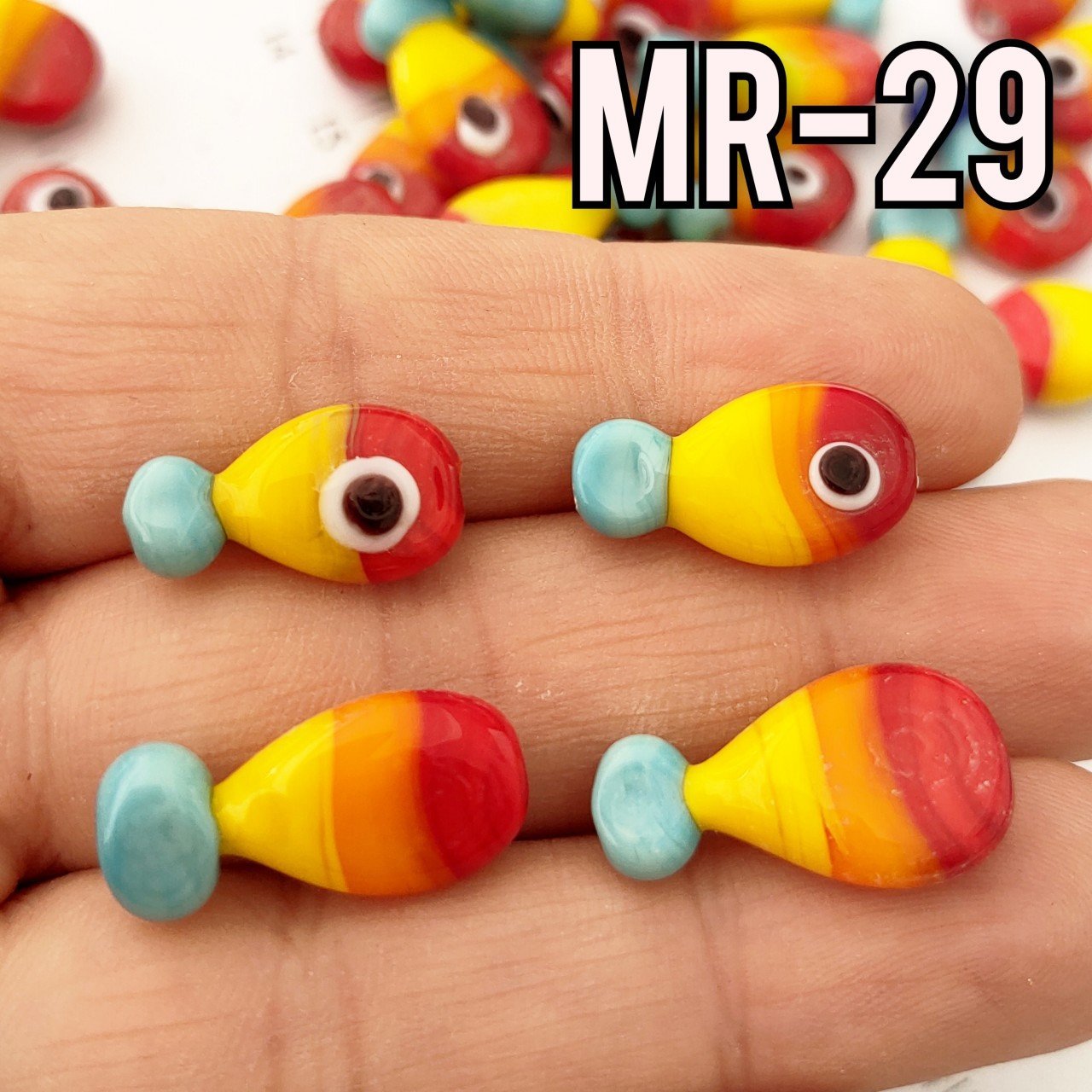 MR-29 Murano El Yapımı Karışık Renk Balık