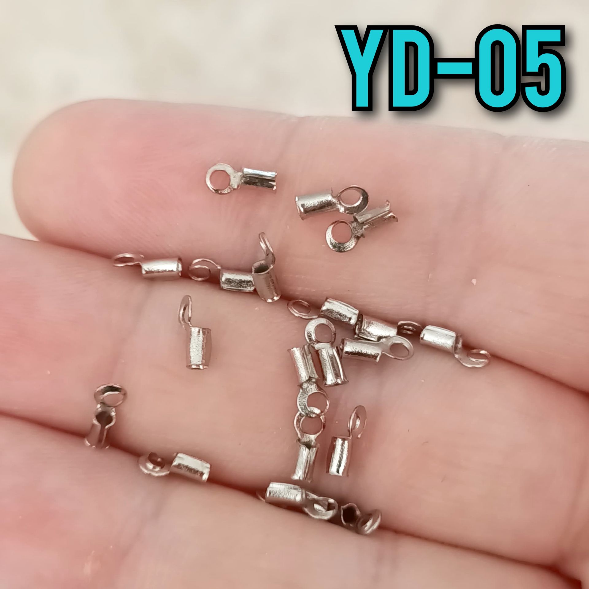 YD-05 Gümüş Renk Yuvarlak Deri Kapama 2 mm